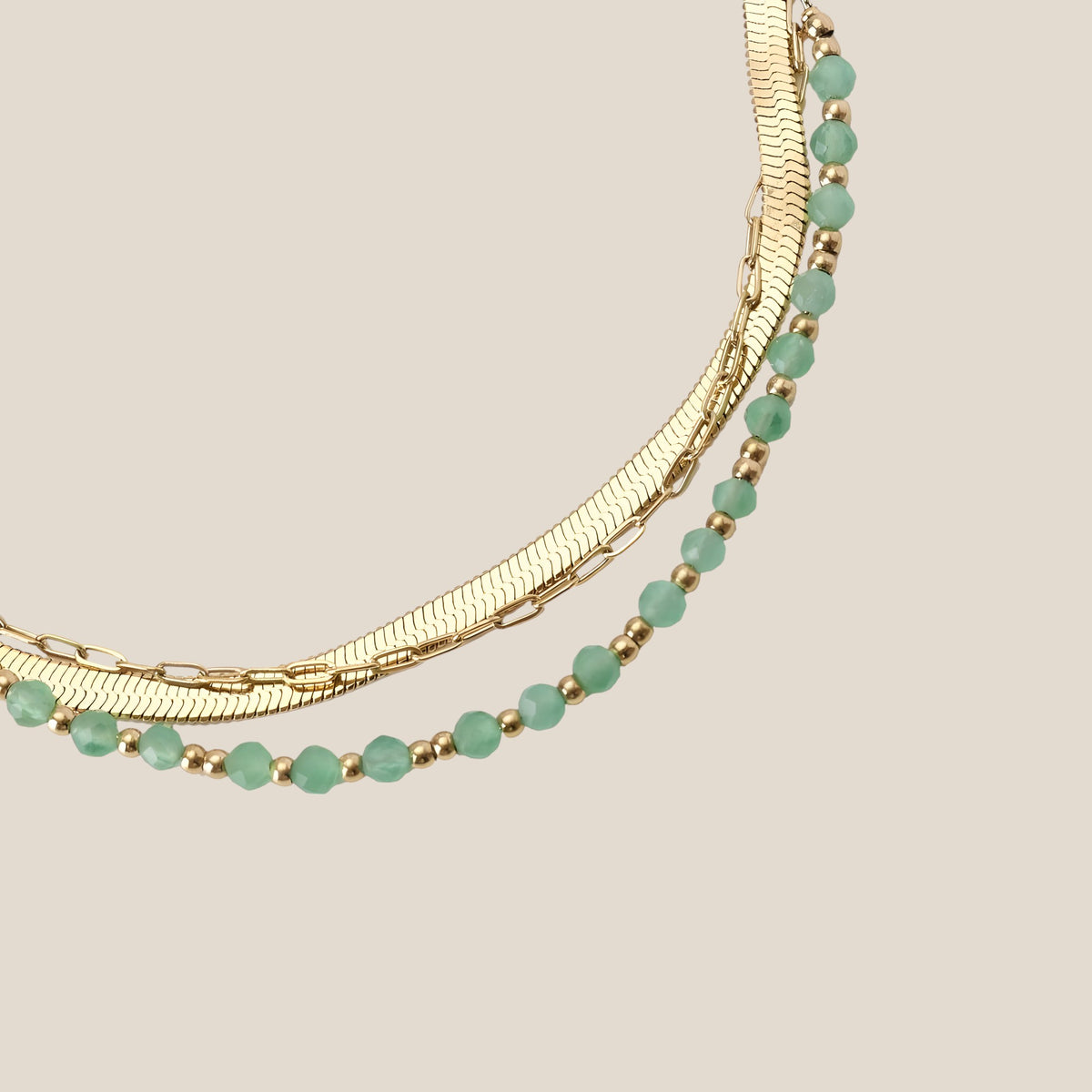 Triple Line Nature Stone With Gold Beads Fußkette