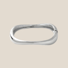 Thin One Wave Armband